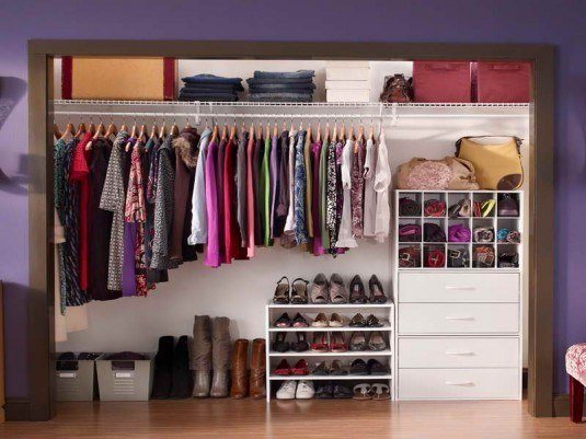 Sắp xếp tủ quần áo gọn gàng